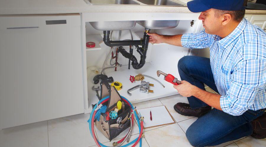 Expert burst pipe repair services in Litchfield, CT
